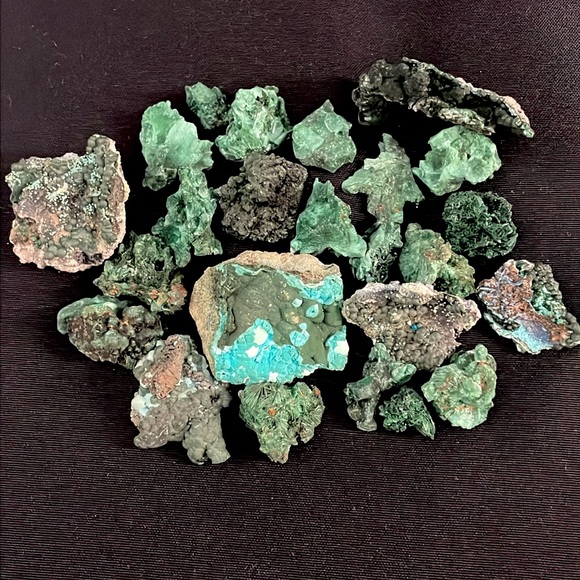 1/2 Lb Malachite Bundle - Picture 3 of 3